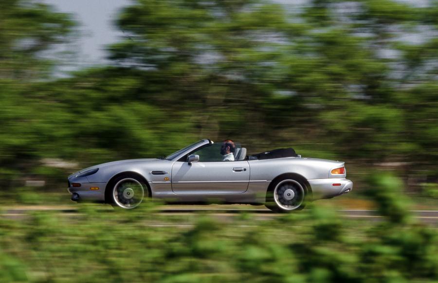  Aston Martin DB7 Volante 1997 года  (NA) (фото 20 из 23)